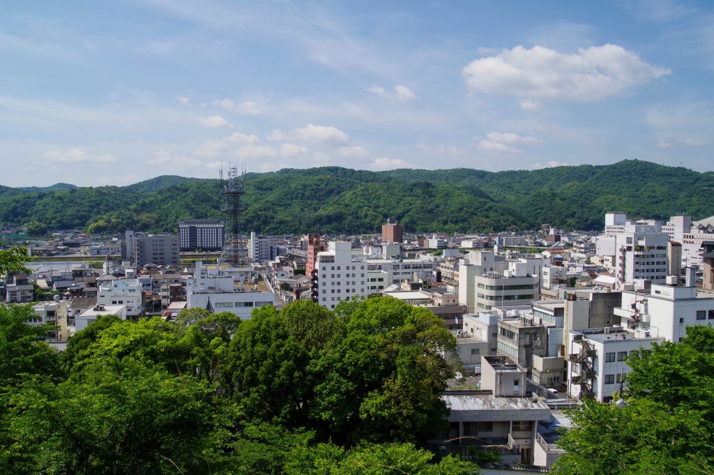 津山市